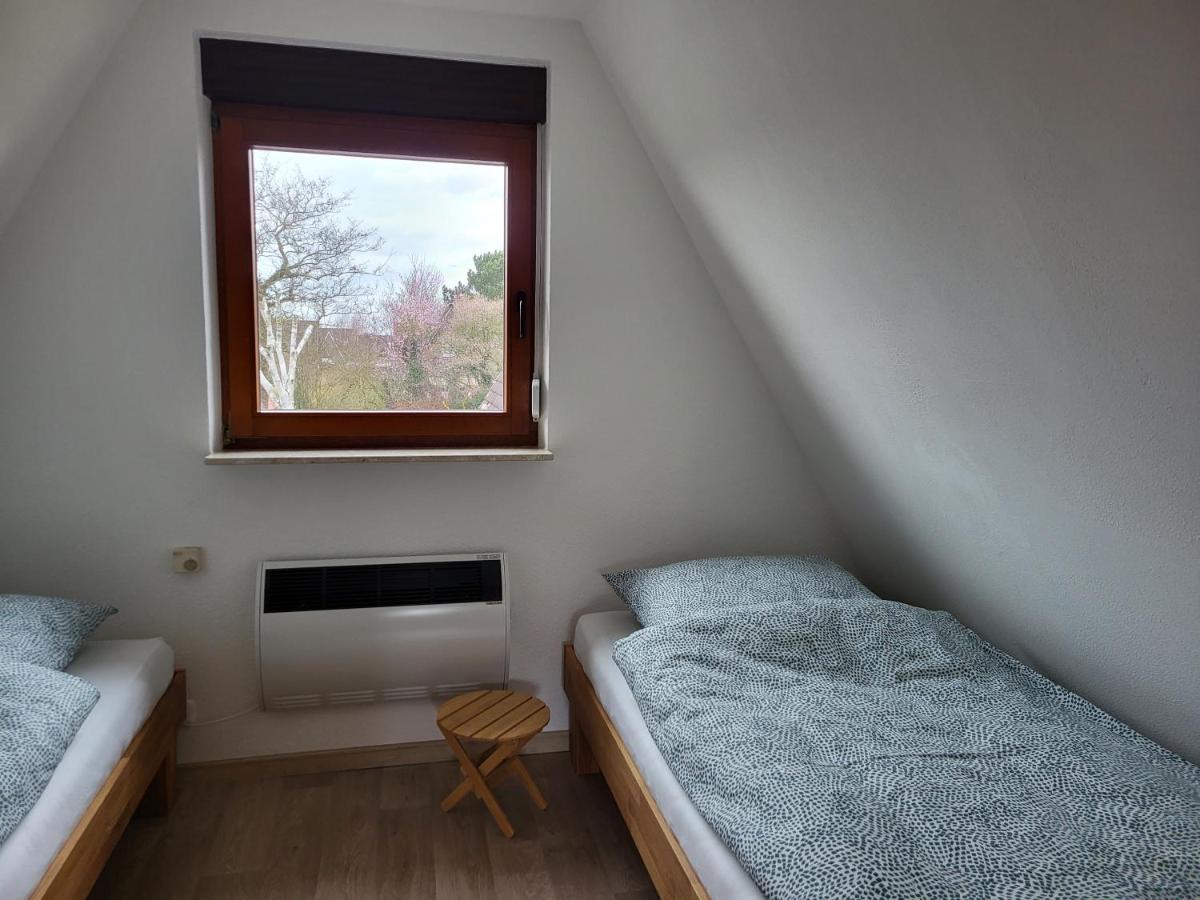 Ferienhaus Yanic Neuharlingersiel Buitenkant foto